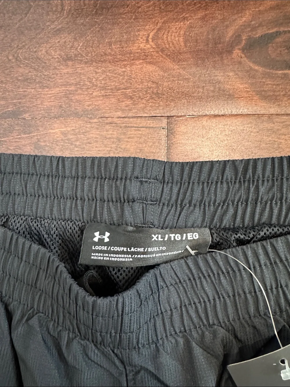 NEW Under Armour Men’s Black Athletic Leisure Loose Fit Pants, size XL - Picture 5 of 6